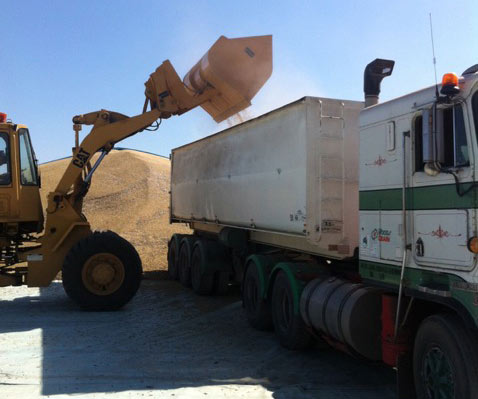 loader excavator earthmoving attachments - 1